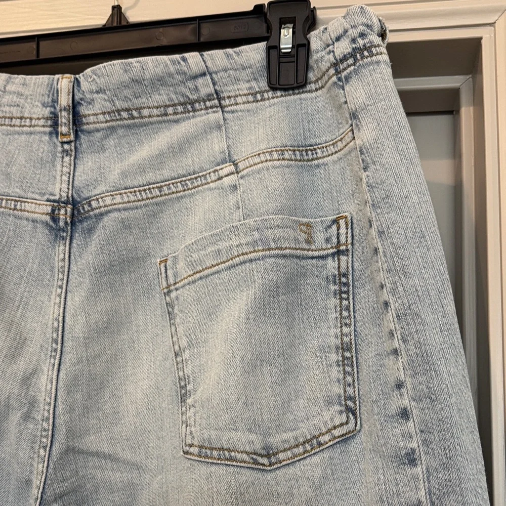 Anthro Pilcro Adi Curly High Rise Flare Jeans - Picture 9 of 9